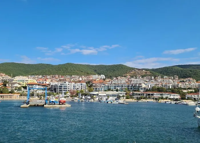 Апартаменты Sun Wave Свети-Влас